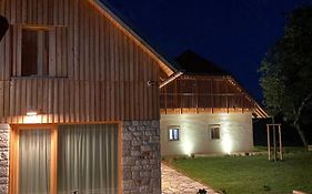Pira Hotel